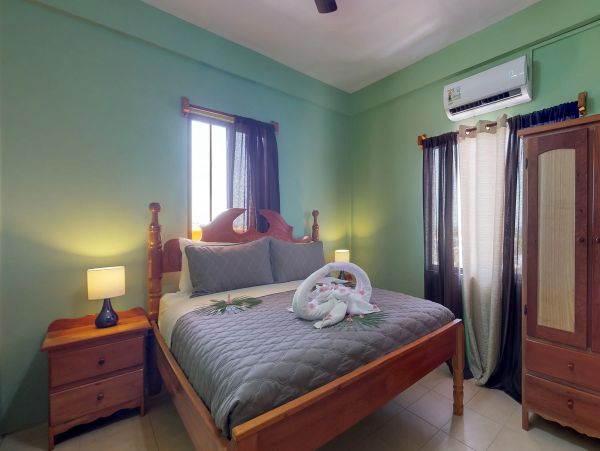 Ambergris Caye Home 1008313