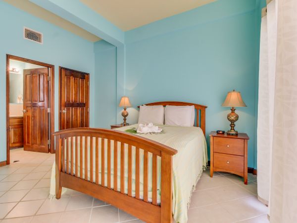 Ambergris Caye Home 1008317