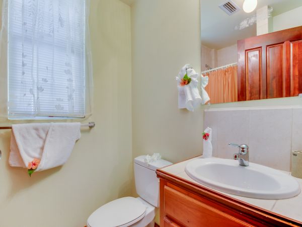 Ambergris Caye Home 1008317