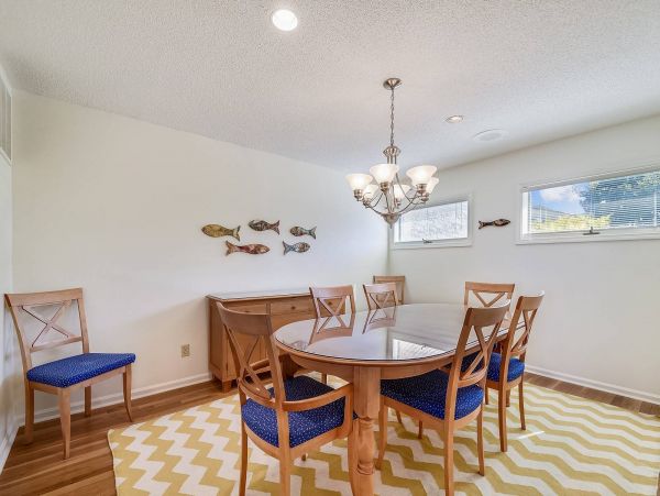Beautiful Hilton Head Vacation Home Four Bedrooms Sleeps 10