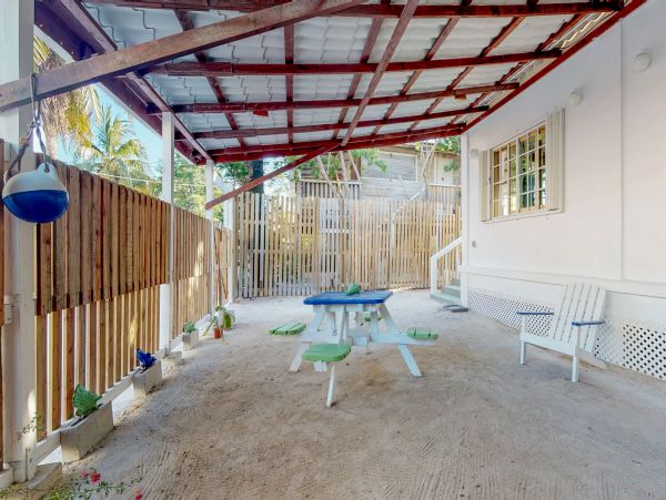 Ambergris Caye Home 1008319
