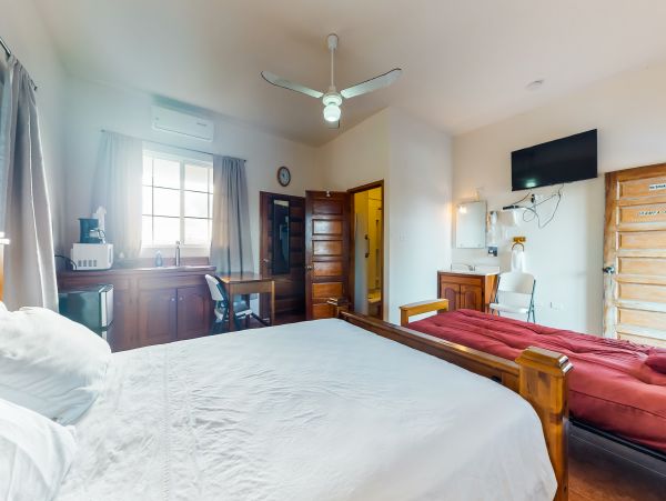 Ambergris Caye Home 1008322