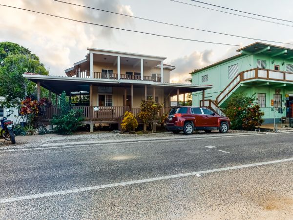 Ambergris Caye Home 1008322