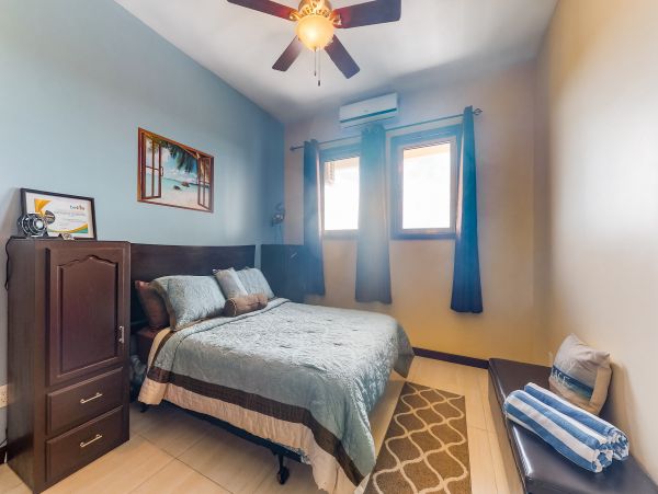 Ambergris Caye Home 1008324