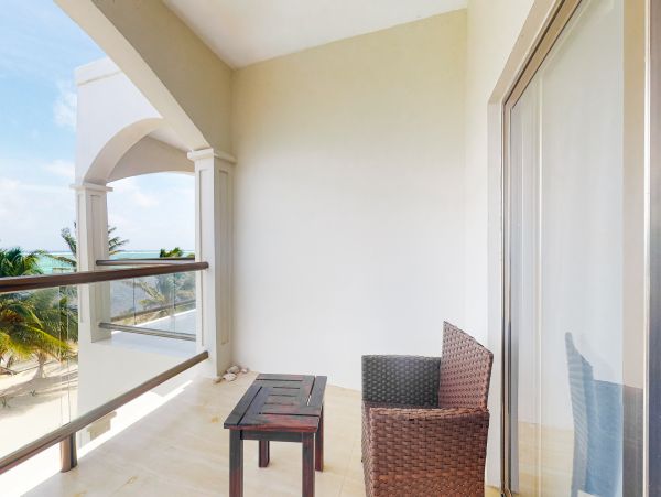 Ambergris Caye Home 1008324