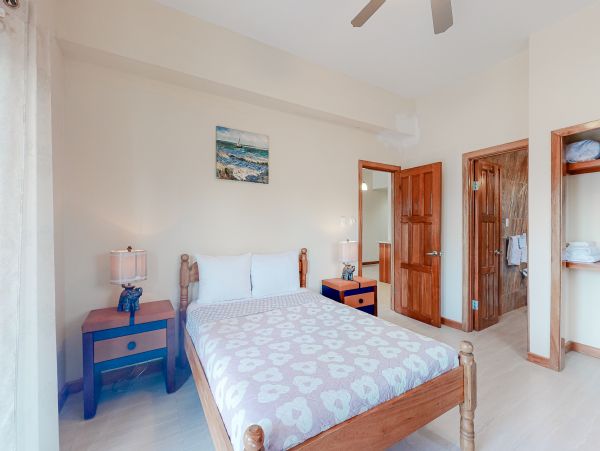 Ambergris Caye Home 1008325