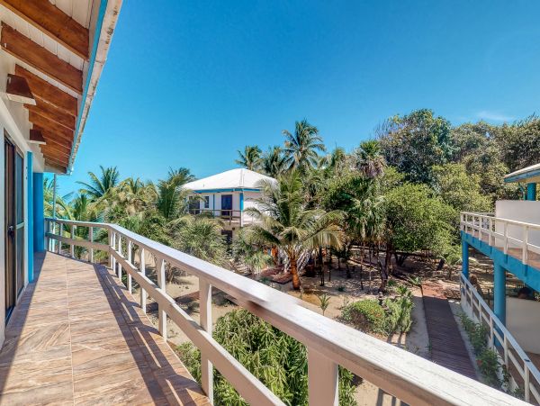 Ambergris Caye Home 1008326
