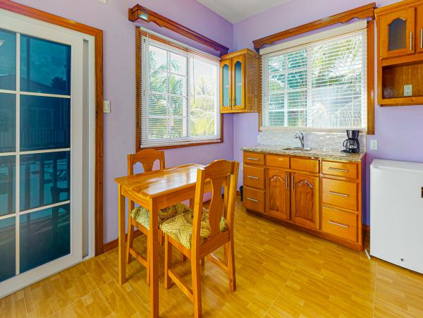 Ambergris Caye Home 1008328