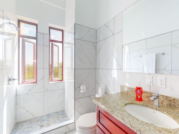 Ambergris Caye Home 1008330