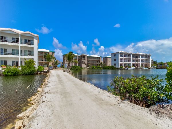 Ambergris Caye Home 1008331