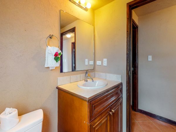 Ambergris Caye Home 1008331