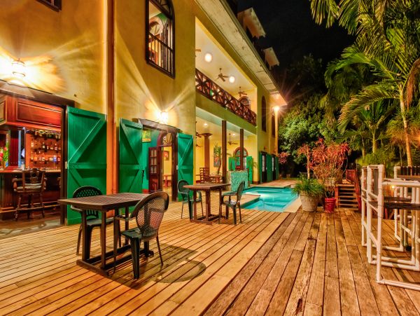 Ambergris Caye Home 1008333