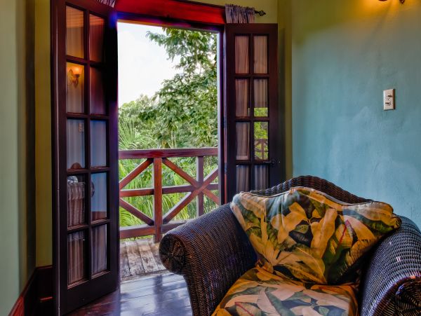 Ambergris Caye Home 1008333