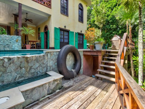 Ambergris Caye Home 1008333