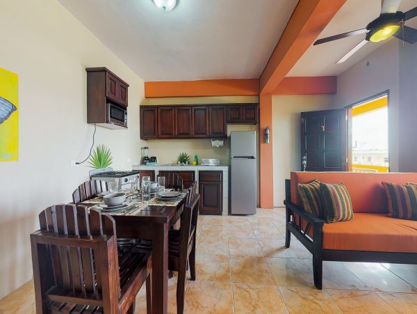 Ambergris Caye Home 1008334