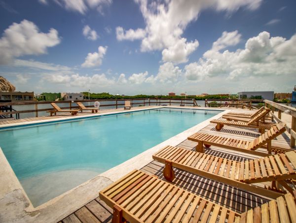 Ambergris Caye Home 1008335