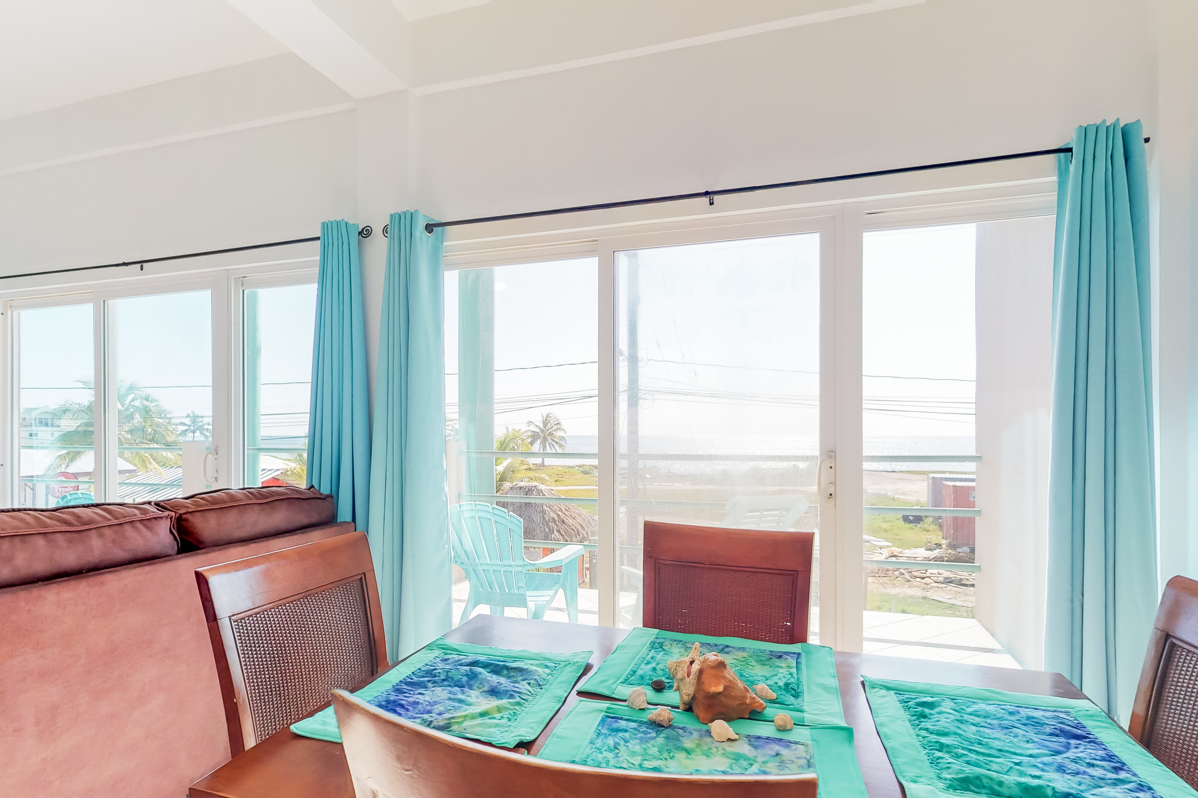 Ambergris Caye Home 1008335
