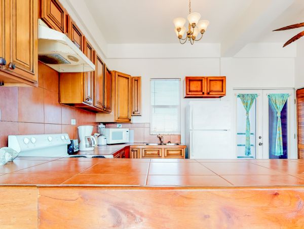 Ambergris Caye Home 1008335