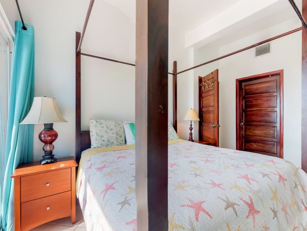 Ambergris Caye Home 1008335