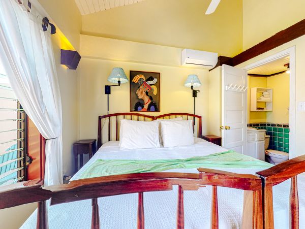 Ambergris Caye Home 1008336
