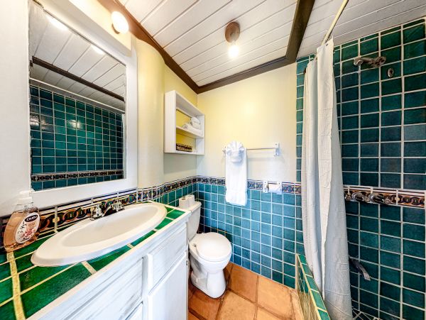 Ambergris Caye Home 1008336