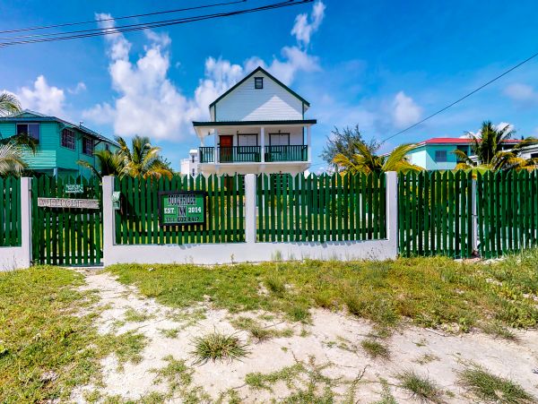 Ambergris Caye Home 1008339