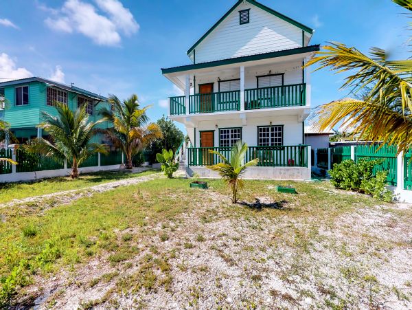 Ambergris Caye Home 1008339