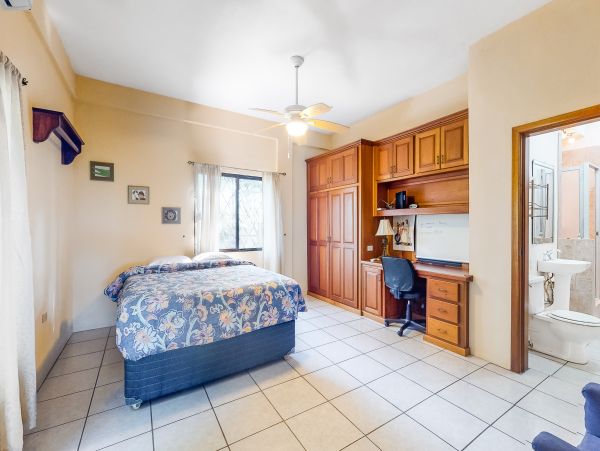 Ambergris Caye Home 1008340
