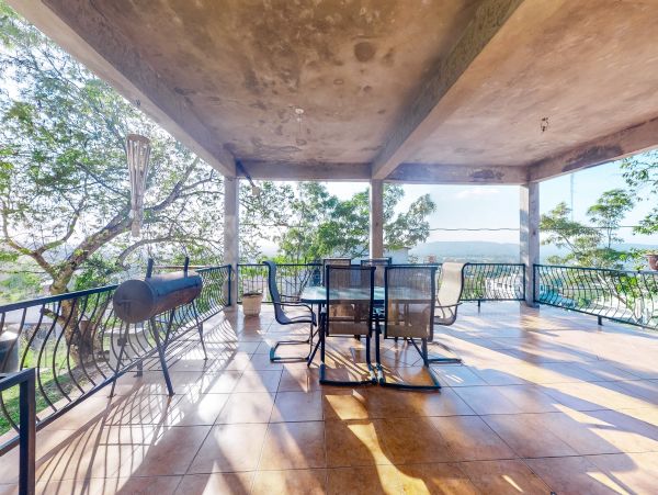 Ambergris Caye Home 1008340