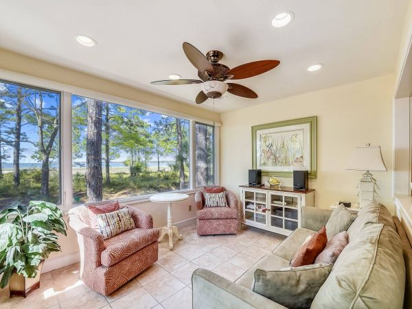 Beautiful Hilton Head Vacation Home Near Beach with Pool