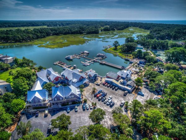 Beautiful Hilton Head Vacation Home Near Beach with Pool