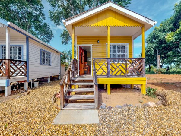 Ambergris Caye Home 1008342