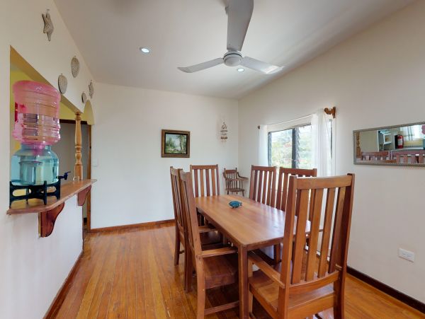 Ambergris Caye Home 1008343