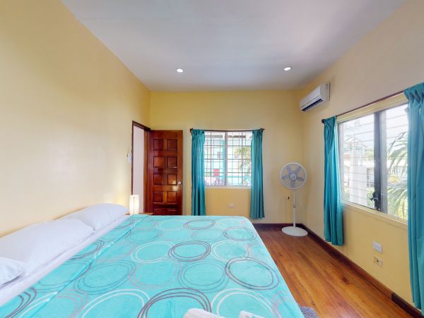 Ambergris Caye Home 1008343