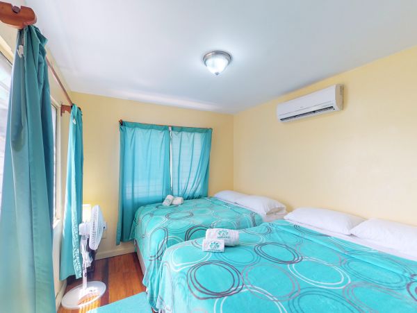 Ambergris Caye Home 1008343