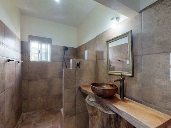 Ambergris Caye Home 1008343