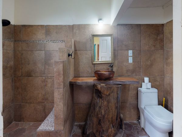 Ambergris Caye Home 1008343