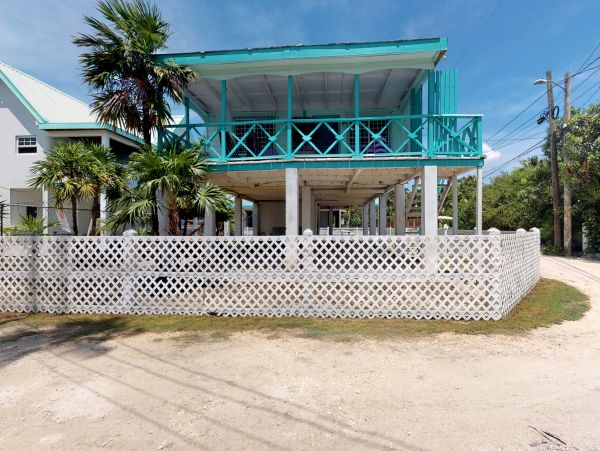 Ambergris Caye Home 1008343