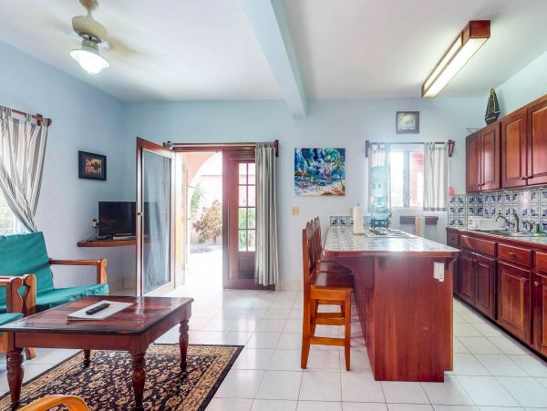 Ambergris Caye Home 1008344