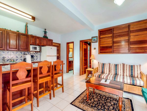 Ambergris Caye Home 1008344