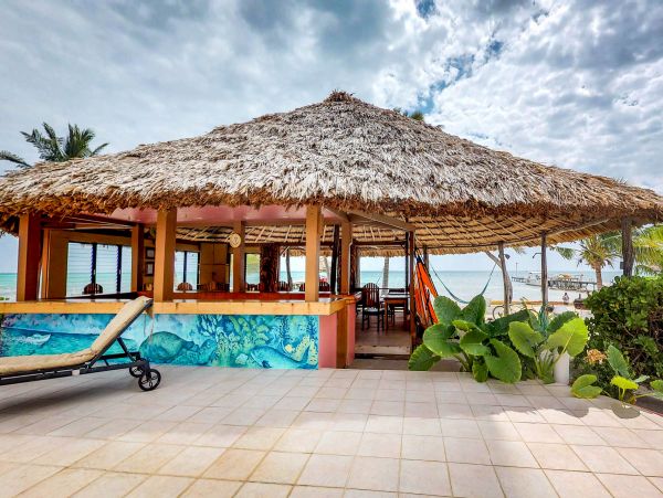 Ambergris Caye Home 1008344