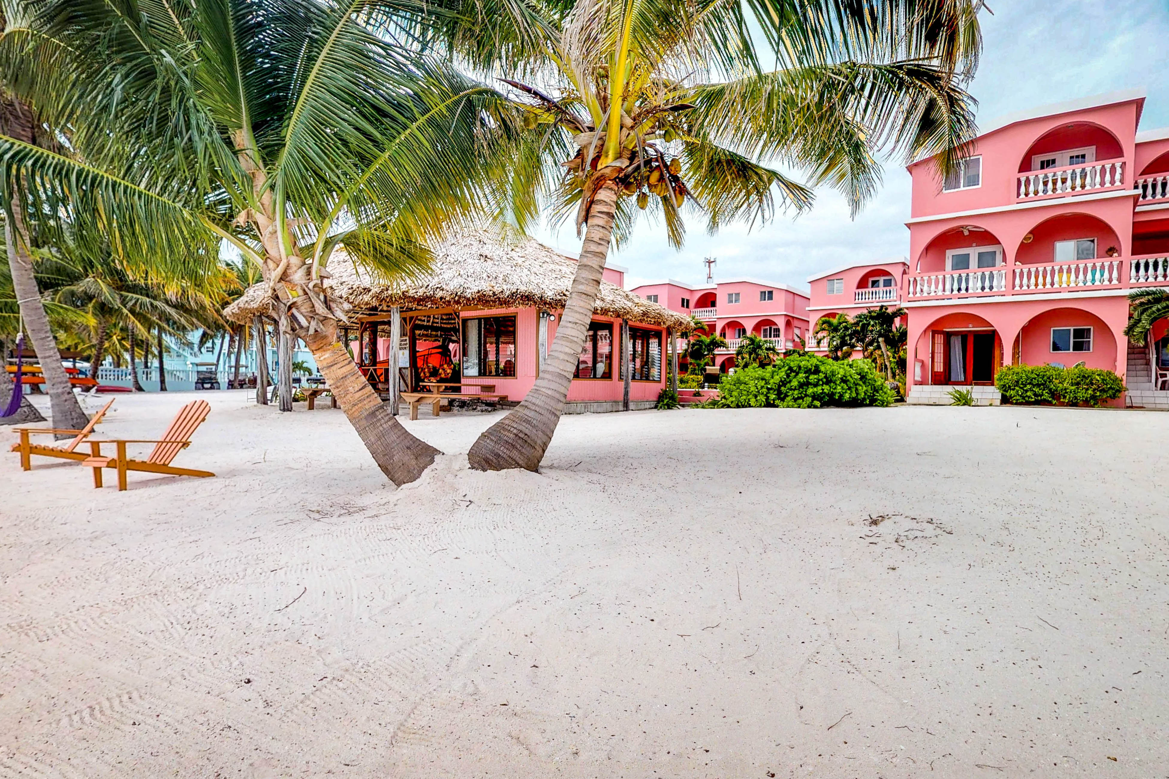 Ambergris Caye Home 1008344