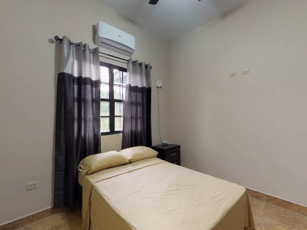 Ambergris Caye Home 1008345