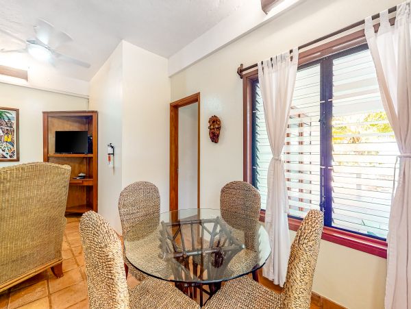 Ambergris Caye Home 1008346