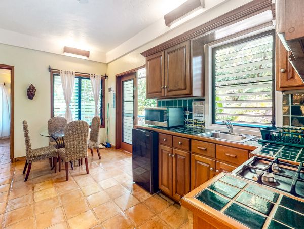 Ambergris Caye Home 1008346