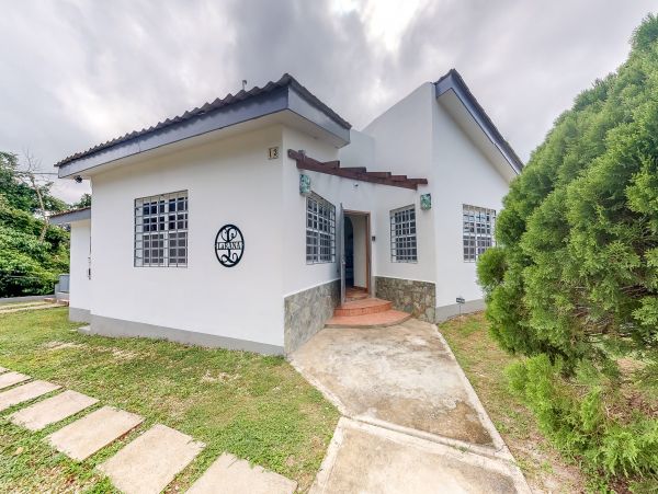 Ambergris Caye Home 1008347