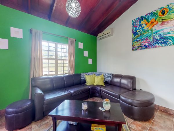 Ambergris Caye Home 1008347