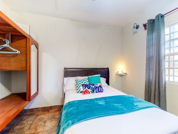 Ambergris Caye Home 1008347