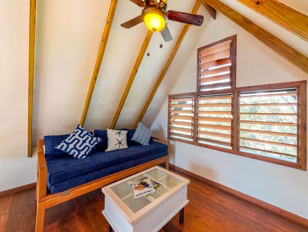 Ambergris Caye Home 1008348