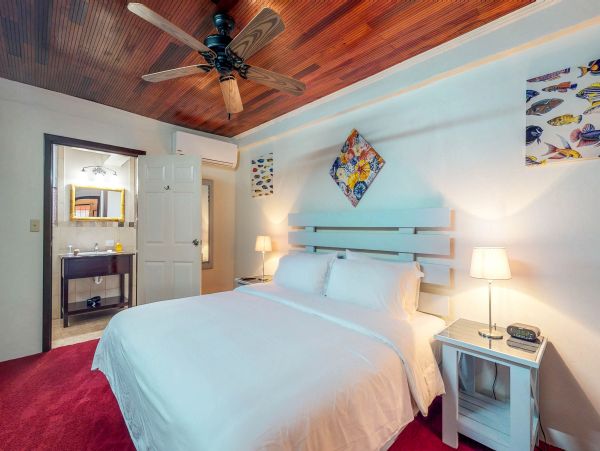 Ambergris Caye Home 1008350